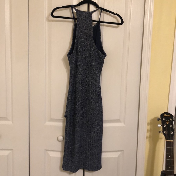 Beautiful Blue MIDI Dress 🦋 - Picture 4 of 4